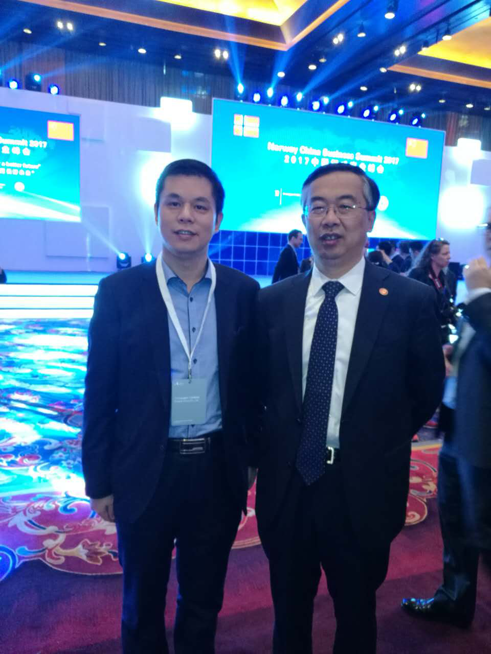 仟億達董事長鄭兩斌與中國駐挪威使王民 仟億達董事長鄭兩斌與中國駐挪威使王民